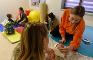 1500 παιδιά υπό τις ΥΚΕ: Πόσα βρίσκονται σε ιδρύματα και πόσα σε οικογένειες; 1500-παιδιά-υπό-τις-ΥΚΕ:-Πόσα-βρίσκονται-σε-ιδρύματα-και-πόσα-σε-οικογένειες;