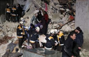 Κοριτσάκι 18 μηνών ανασύρθηκε ζωντανό από τα ερείπια Κοριτσάκι-18-μηνών-ανασύρθηκε-ζωντανό-από-τα-ερείπια