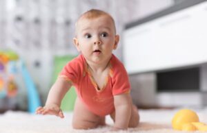 Μπουσούλημα: Πότε θα ξεκινήσει και πώς να ενθαρρύνετε το μωρό Μπουσούλημα:-Πότε-θα-ξεκινήσει-και-πώς-να-ενθαρρύνετε-το-μωρό