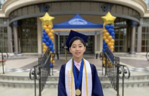 12χρόνος τελειώνει το Πανεπιστήμιο με 5 πτυχία και γράφει ιστορία ως νεότερος απόφοιτος 12χρόνος-τελειώνει-το-Πανεπιστήμιο-με-5-πτυχία-και-γράφει-ιστορία-ως-νεότερος-απόφοιτος