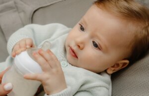 Πώς θα καταλάβετε ότι το μωρό είναι αλλεργικό στο γάλα Πώς-θα-καταλάβετε-ότι-το-μωρό-είναι-αλλεργικό-στο-γάλα