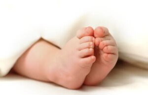 Το πρώτο μωρό του έτους – Πού και τι ώρα γεννήθηκε Το-πρώτο-μωρό-του-έτους-–-Πού-και-τι-ώρα-γεννήθηκε