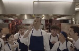 MasterChef 2023: Στο νέο τρέιλερ, οι κριτές νανουρίζουν τα μωρά τους με συνταγές masterchef-2023:-Στο-νέο-τρέιλερ,-οι-κριτές-νανουρίζουν-τα-μωρά-τους-με-συνταγές