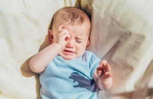 Τα μωρά που κλαίνε χωρίς ανταπόκριση σταδιακά παύουν να εκφράζονται. Γι’αυτό η συμβουλή «Άφησέ το να κλάψει» είναι ίσως η πιο λάθος συμβουλή που έχω ακούσει μέχρι σήμερα Τα-μωρά-που-κλαίνε-χωρίς-ανταπόκριση-σταδιακά-παύουν-να-εκφράζονται.-Γι’αυτό-η-συμβουλή-«Άφησέ-το-να-κλάψει»-είναι-ίσως-η-πιο-λάθος-συμβουλή-που-έχω-ακούσει-μέχρι-σήμερα