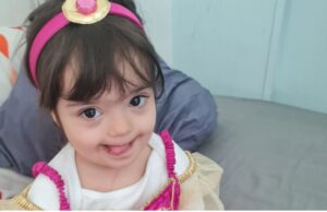 Η μικρή Μοδεστία παλεύει με την λευχαιμία και θέλει την θετική σκέψη και τις προσευχές όλων μας Η-μικρή-Μοδεστία-παλεύει-με-την-λευχαιμία-και-θέλει-την-θετική-σκέψη-και-τις-προσευχές-όλων-μας