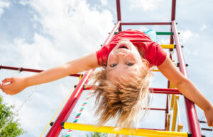 Γιατί κάποια παιδιά ρισκάρουν περισσότερο – Έρευνα απαντά Γιατί-κάποια-παιδιά-ρισκάρουν-περισσότερο-–-Έρευνα-απαντά