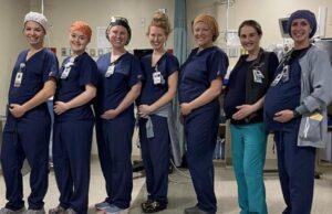 11 νοσοκόμες που δουλεύουν στο ίδιο νοσοκομείο έμειναν έγκυες ταυτόχρονα! 11-νοσοκόμες-που-δουλεύουν-στο-ίδιο-νοσοκομείο-έμειναν-έγκυες-ταυτόχρονα!