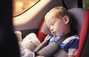 Σοκάρουν τα αποτελέσματα των ερευνών για τα παιδιά μέσα στο αυτοκίνητο εν μέσω καύσωνα Σοκάρουν-τα-αποτελέσματα-των-ερευνών-για-τα-παιδιά-μέσα-στο-αυτοκίνητο-εν-μέσω-καύσωνα