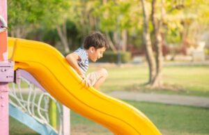 Τα πιο ξεκαρδιστικά «ατυχήματα» στην τσουλήθρα Τα-πιο-ξεκαρδιστικά-«ατυχήματα»-στην-τσουλήθρα