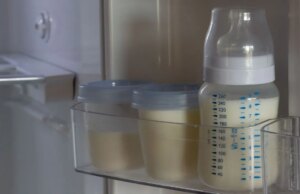 Βίντεο του TikTok δείχνει πώς είναι να θηλάζεις τρίδυμα Βίντεο-του-tiktok-δείχνει-πώς-είναι-να-θηλάζεις-τρίδυμα