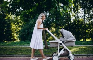 Βόλτα με το καρότσι: Πώς θα προστατεύσετε το παιδί από τον ήλιο Βόλτα-με-το-καρότσι:-Πώς-θα-προστατεύσετε-το-παιδί-από-τον-ήλιο