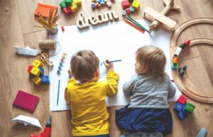 Διαχρονικά παιχνίδια που μεγαλώνουν μαζί με το παιδί Διαχρονικά-παιχνίδια-που-μεγαλώνουν-μαζί-με-το-παιδί