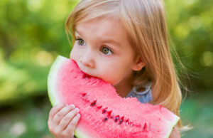 Ποια τα οφέλη του καρπουζιού για τα παιδιά; Ποια-τα-οφέλη-του-καρπουζιού-για-τα-παιδιά;