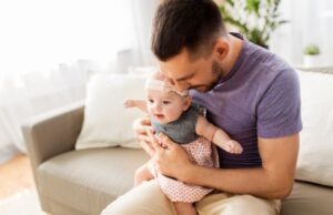 Αντικείμενα που έχετε στο σπίτι και μπορούν να διασκεδάσουν τα μωρά Αντικείμενα-που-έχετε-στο-σπίτι-και-μπορούν-να-διασκεδάσουν-τα-μωρά