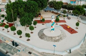 Μια παιδική χαρά “στολίδι” περιμένει τους μικρούς φίλους Μια-παιδική-χαρά-“στολίδι”-περιμένει-τους-μικρούς-φίλους