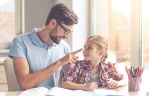 3 λόγοι που τα παιδιά φέρονται με αγένεια: Γιατί πρέπει να καταλαβαίνουμε, πριν αντιδράσουμε Παιδί:-Πώς-θα-το-πειθαρχήσετε-χωρίς-φωνές,-ανάλογα-με-την-ηλικία-του