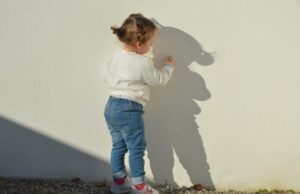 Μαθαίνοντας το σωστό και το λάθος στο παιδί Μαθαίνοντας-το-σωστό-και-το-λάθος-στο-παιδί