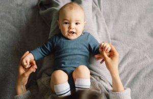 Γιατί το παιχνίδι είναι σημαντικό για την ανάπτυξη του μωρού Γιατί-το-παιχνίδι-είναι-σημαντικό-για-την-ανάπτυξη-του-μωρού