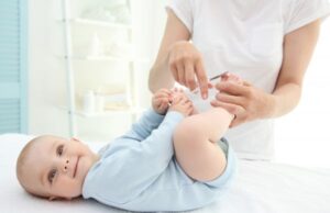 Νεογέννητο: Τι πρέπει να ξέρετε για την αναπνοή του baby-care:-Πώς-θα-κόψετε-τα-νύχια-του-μωρού