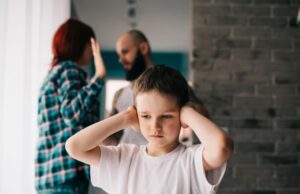 Μην τσακώνεστε μπροστά στα παιδιά! Μην-τσακώνεστε-μπροστά-στα-παιδιά!