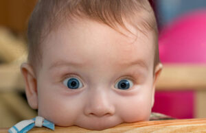 Πώς να σταματήσετε τα παιδιά από το να δαγκώνουν Πώς-να-σταματήσετε-τα-παιδιά-από-το-να-δαγκώνουν