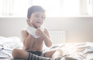 Tips για το πως τα παιδιά θα μάθουν να ντύνονται μόνα τους tips-για-το-πως-τα-παιδιά-θα-μάθουν-να-ντύνονται-μόνα-τους