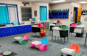 Εκπληκτικοί δάσκαλοι σε όλο τον κόσμο ετοίμασαν φοβερές τάξεις για την νέα σχολική χρονιά Εκπληκτικοί-δάσκαλοι-σε-όλο-τον-κόσμο-ετοίμασαν-φοβερές-τάξεις-για-την-νέα-σχολική-χρονιά