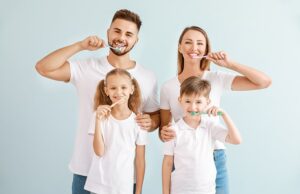 Πόσο συχνά πρέπει να αλλάζουμε την οδοντόβουρτσα μας; (VIDEO) Πόσο-συχνά-πρέπει-να-αλλάζουμε-την-οδοντόβουρτσα-μας;-(video)