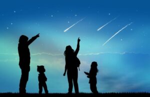 Απόψε κορυφώνεται η βροχή των Περσείδων! Απόψε-κορυφώνεται-η-βροχή-των-Περσείδων!