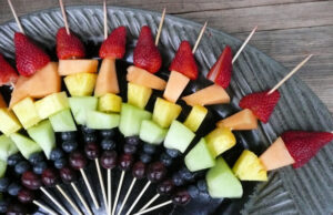 7 τρόποι για να τρώει το παιδί σας περισσότερα φρούτα 7-τρόποι-για-να-τρώει-το-παιδί-σας-περισσότερα-φρούτα