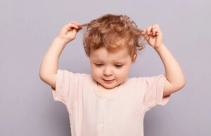 Τριχοφαγία ή Σύνδρομο Ραπουνζέλ – Τι να γνωρίζουν οι γονείς, τι να τους ανησυχήσει Τριχοφαγία-ή-Σύνδρομο-Ραπουνζέλ-–-Τι-να-γνωρίζουν-οι-γονείς,-τι-να-τους-ανησυχήσει