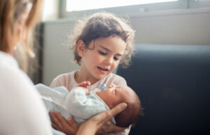 Έρευνα ρίχνει φως στο μυστήριο του πώς μπορούν να μιμηθούν τα νεογέννητα Έρευνα-ρίχνει-φως-στο-μυστήριο-του-πώς-μπορούν-να-μιμηθούν-τα-νεογέννητα