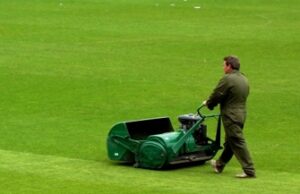 Πατέρας πάτησε με το χλοοκοπτικό τον 3χρονο γιο του Πατέρας-πάτησε-με-το-χλοοκοπτικό-τον-3χρονο-γιο-του