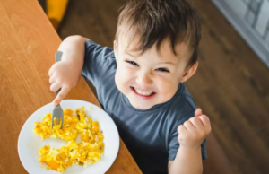 Το πασίγνωστο τρόφιμο που μπορεί να βοηθήσει τα παιδιά να ψηλώσουν Το-πασίγνωστο-τρόφιμο-που-μπορεί-να-βοηθήσει-τα-παιδιά-να-ψηλώσουν