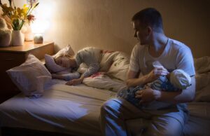 Ο μπαμπάς δεν είναι ούτε baby sitter ούτε βοηθός – είναι ΓΟΝΙΟΣ Ο-μπαμπάς-δεν-είναι-ούτε-baby-sitter-ούτε-βοηθός-–-είναι-ΓΟΝΙΟΣ