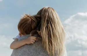 «Έφυγε» από τη ζωή το αγγελούδι τους, μετά από ένα χρόνο τους ενέκριναν επίδομα