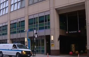 ΗΠΑ: Φρίκη στο Σικάγο – Δύο νεογέννητα εντοπίστηκαν νεκρά σε σακούλα σκουπιδιών