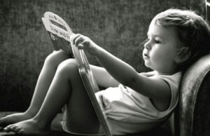 H συμβουλή του Αϊνστάιν για τη σωστή ανάπτυξη των παιδιών