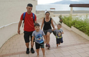 Ένα χρόνο φυλάκιση για τους οπαδούς που επιτέθηκαν σε 8χρονο παιδί με καρκίνο