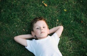 Συναισθηματικά ευφυή παιδιά: 2 φράσεις που δεν πρέπει να τους λέτε