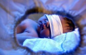 Στην Κύπρο η πρώτη συσκευή ψηφιακής απεικόνισης παιδικού / βρεφικού ματιού