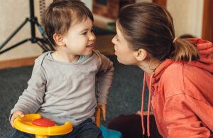 Το παιδί δεν μιλάει ακόμα: εύκολοι τρόποι να το βοηθήσεις να μιλήσει από μία λογοθεραπεύτρια