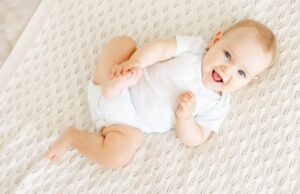 Μωρά: Ενθαρρύνοντας τις πρώτες τους λεξούλες