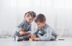 Παιδιά: Τα αγόρια ή τα κορίτσια ωριμάζουν πιο γρήγορα;