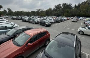 Στάθμευση για…γερά νεύρα στο Μακάρειο Νοσοκομείο