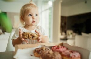 Παιδιά: Η παχυσαρκία «εκτοξεύθηκε» στην πανδημία