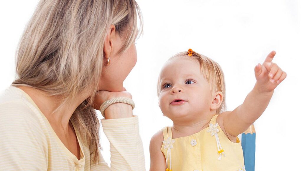 Το Χάρβαρντ μίλησε: τα μωρά με πολυλογάδες γονείς, μιλούν γρηγορότερα!