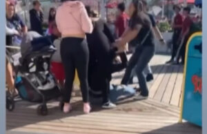 Χαμός στην Disneyland της Καλιφόρνια – Μαμάδες «πιάστηκαν στα χέρια»