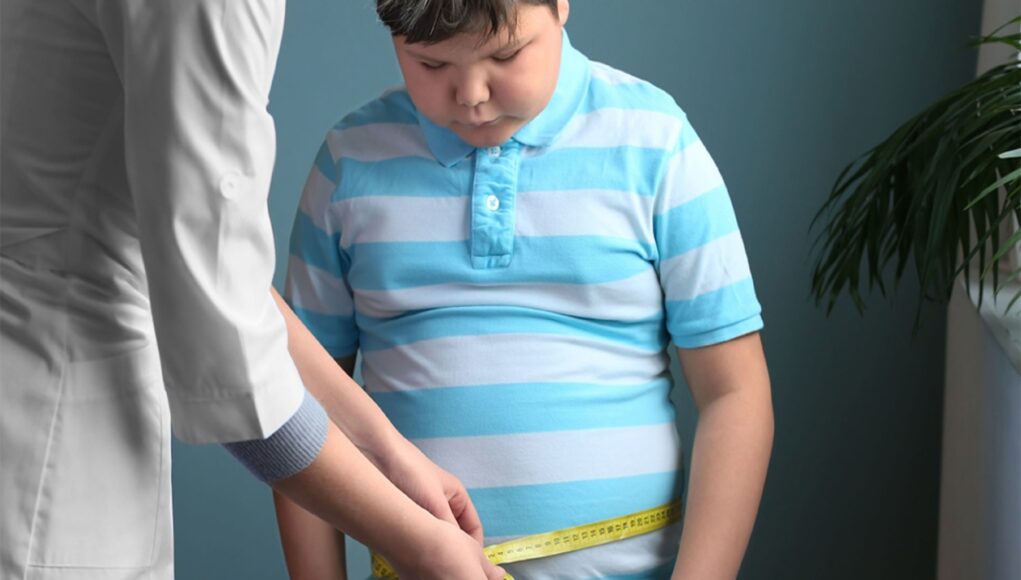 Ανησυχητικά ευρήματα για παχυσαρκία-ανθυγιεινή ζωή μεταξύ εφήβων σε έρευνα ΠΟΥ