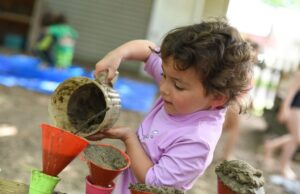 Πώς να απολαύσετε ένα απίθανο καλοκαίρι βάσει των αρχών Montessori